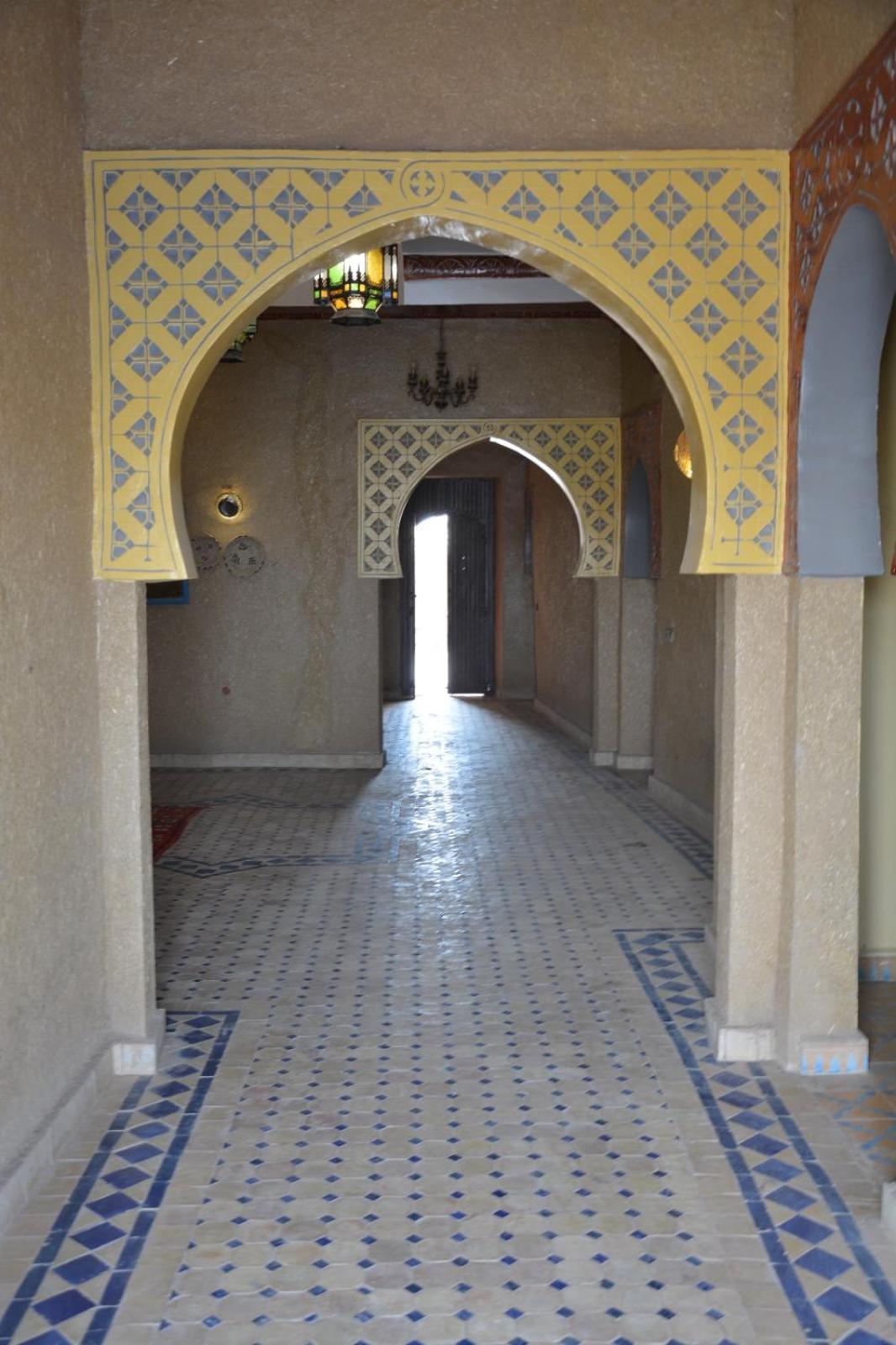 Sahara House Hotel Merzouga Bagian luar foto